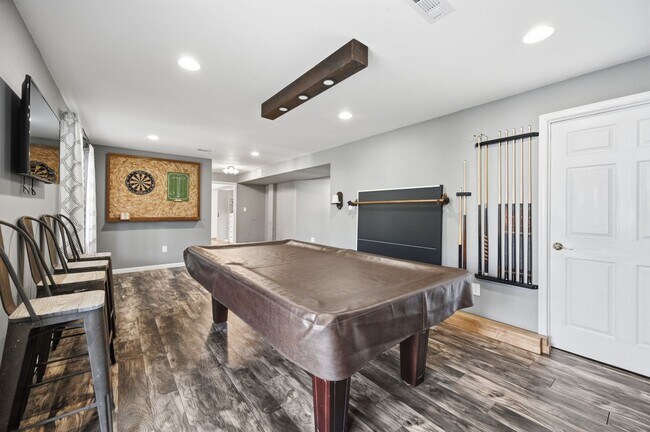 Building Photo - Spacious Home in a Great Leesburg Location