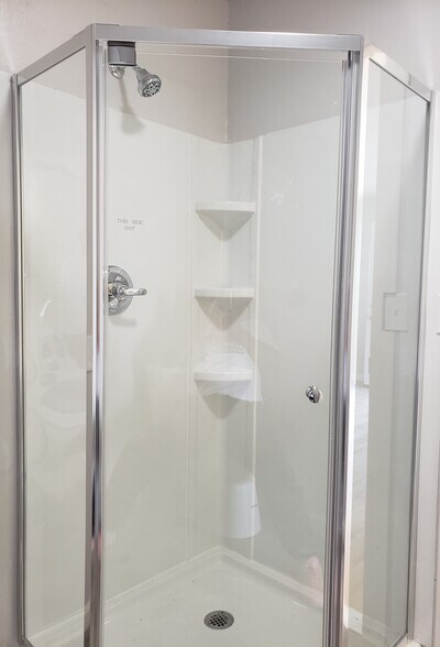 Building Photo - 745 5th St