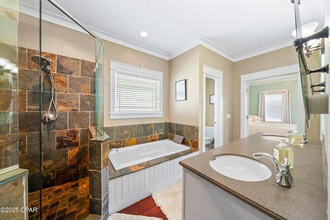 Building Photo - 408 Savannah Park Way