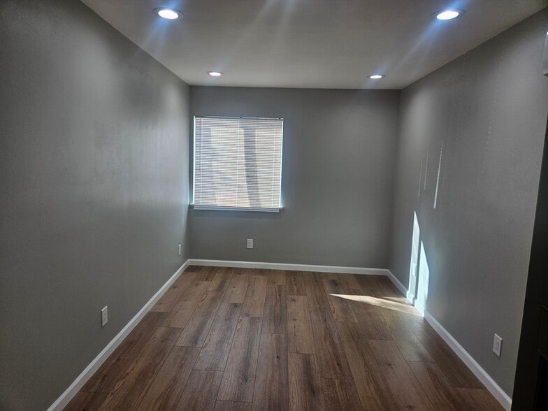 Building Photo - 21179 Martynia Ct
