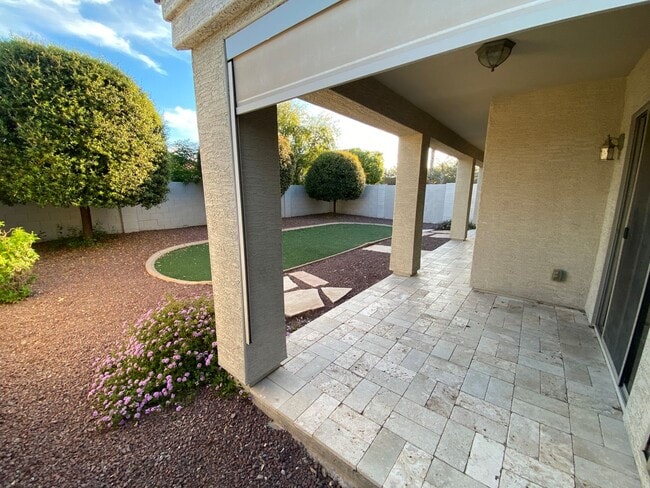 Building Photo - Charming 3 Bed w/Den in Northwest Peoria