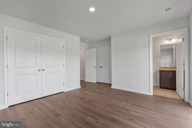 Building Photo - 7524 Fern Gully Way