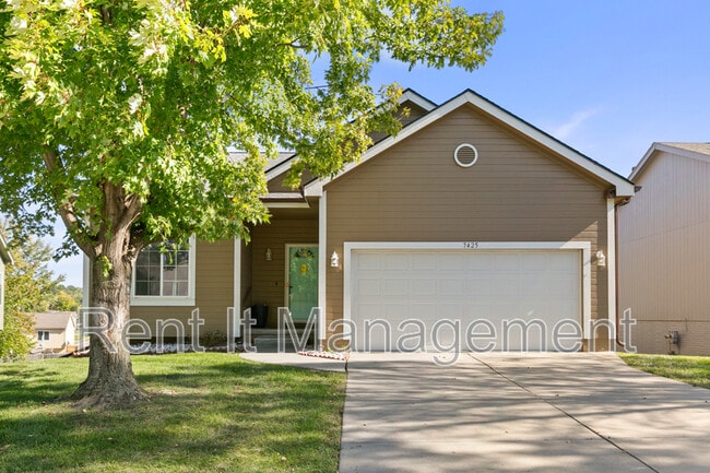 Primary Photo - 7425 N 77th Ave