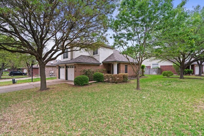 Building Photo - 1401 Thibodeaux Dr