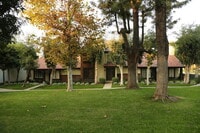 Building Photo - 204 San Luis Rey Dr