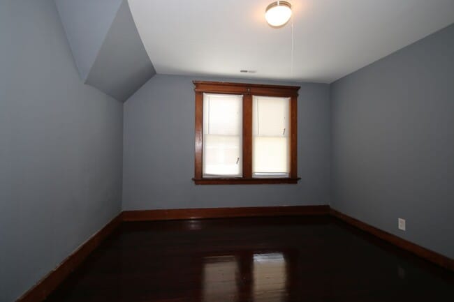 Building Photo - No DEPOSIT! Beautiful 2 bedroom