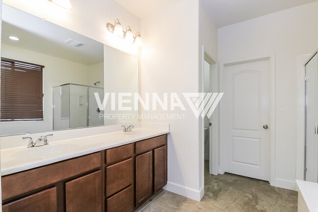 Building Photo - 1838 Stageline Cir