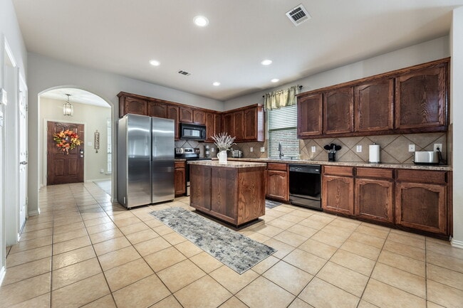 Building Photo - 12044 Ringtail Dr