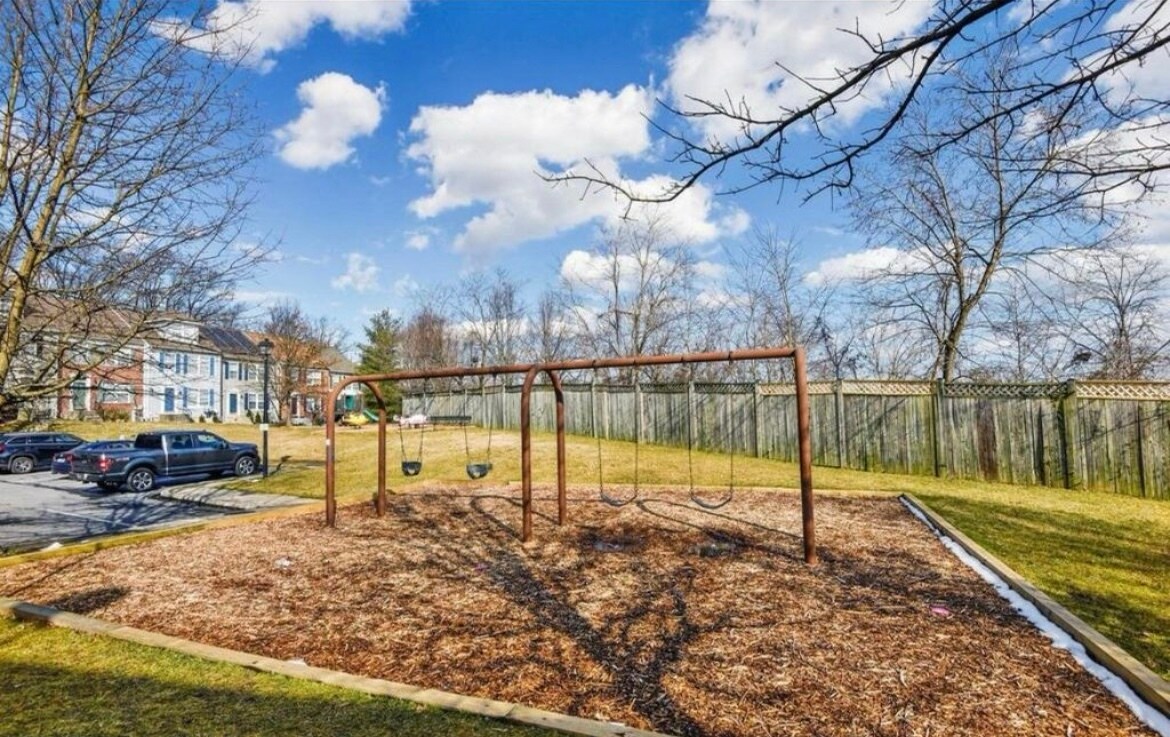 Building Photo - 116 Water Fountain Way