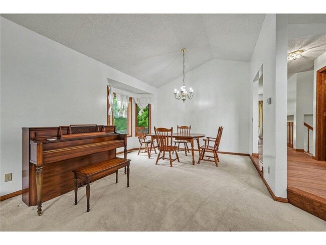 Building Photo - 2522 Windsor Ln