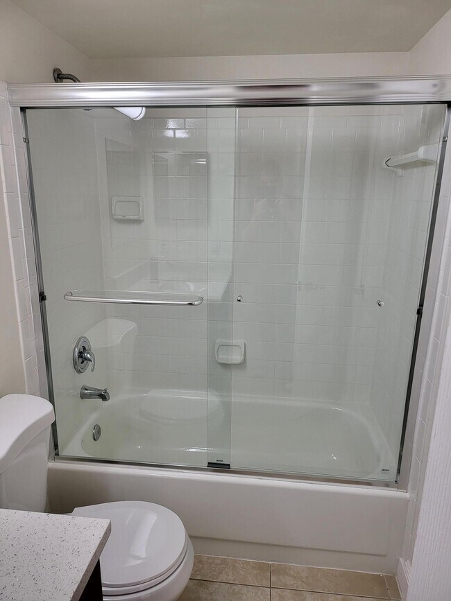 Building Photo - 1138 Coral Club Dr