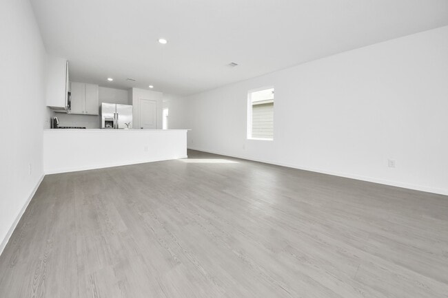 Building Photo - 29643 Knollwood Bay Rd