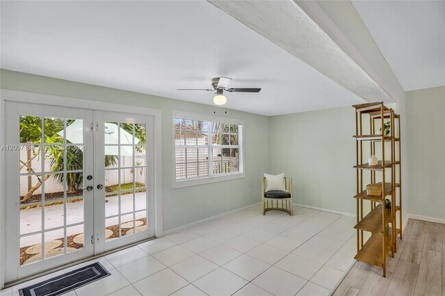 Building Photo - 1320 NE 27th Ave