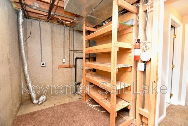 Building Photo - 3061 N 1300 E