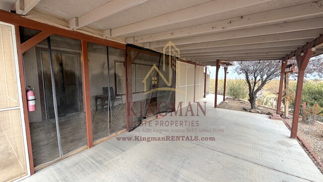 Building Photo - 4085 Dewey Rd