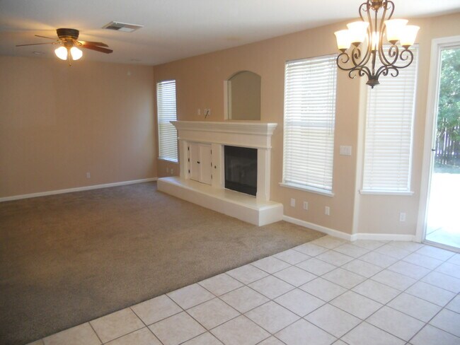 Building Photo - 8949 Panamint Ct