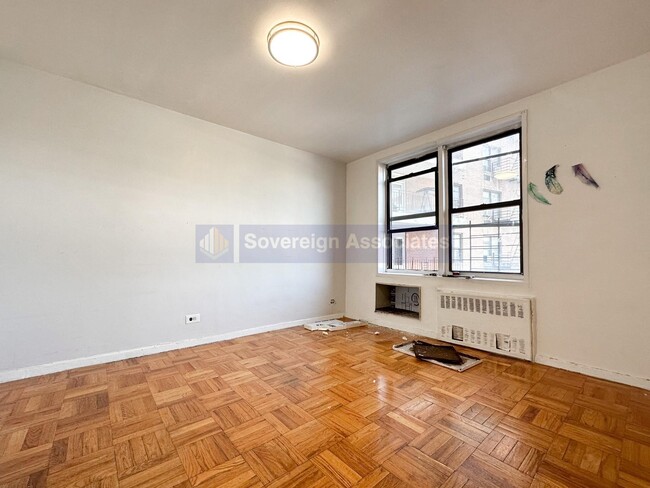 210 West 251st Street - 210 W 251st St The Bronx NY 10471 | Apartment ...