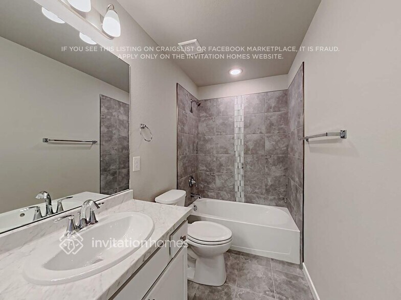 Building Photo - 8842 Bittercress Dr