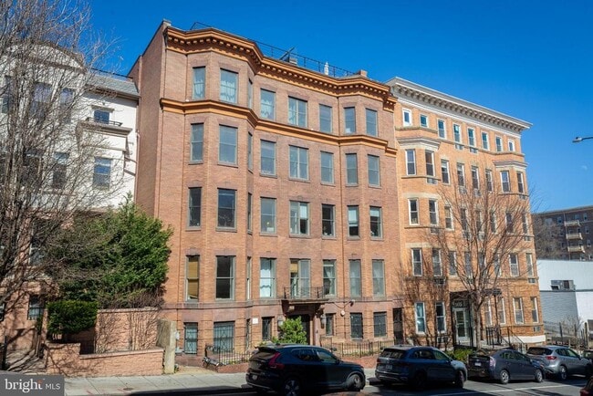 Building Photo - 1417 Chapin St NW