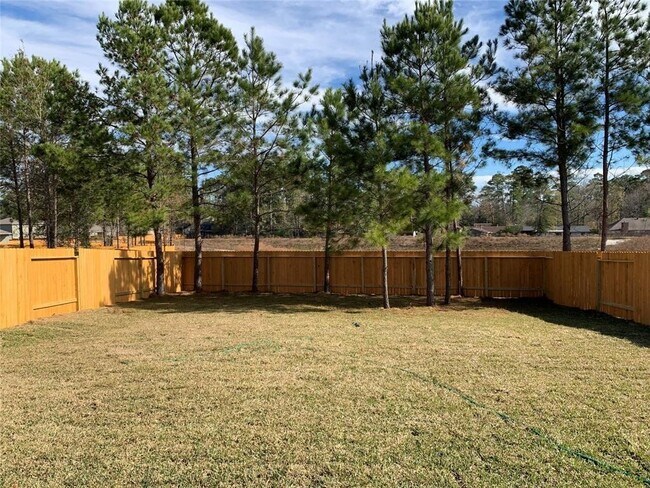 Building Photo - 8881 Oval Glass St