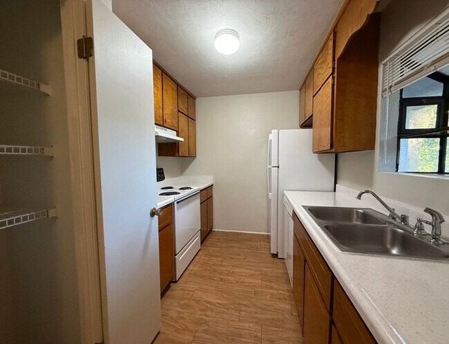 Building Photo - 1813 Meriadoc Rd