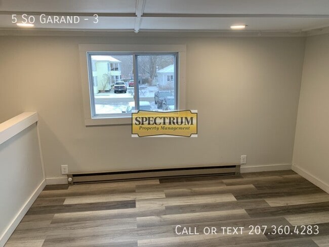 Building Photo - 5 S Garand St