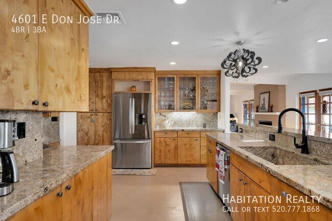 Building Photo - 4601 E Don Jose Dr