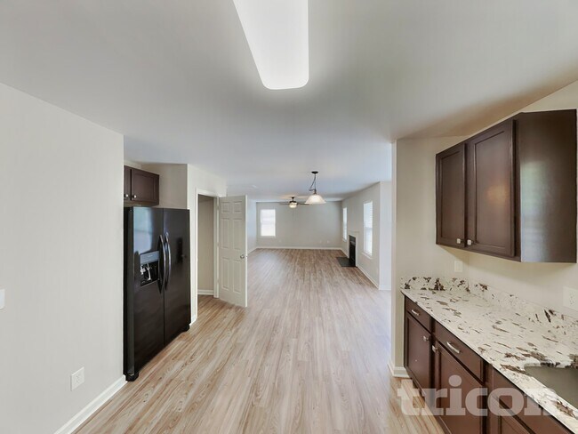 Building Photo - 2095 Bethany Trace Ln