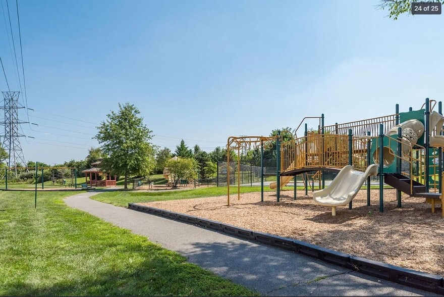 Building Photo - 2458 Curie Ct