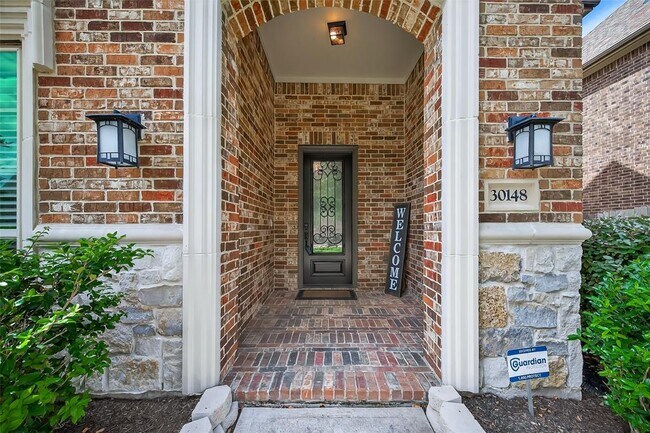 Building Photo - 30148 Southern Sky Dr