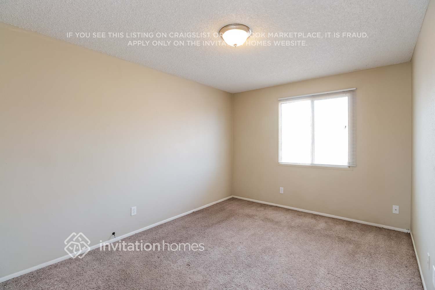 Building Photo - 6808 W Windsor Ave