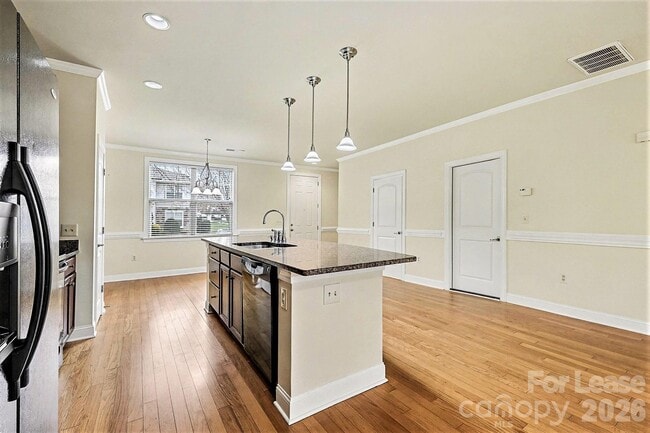 Building Photo - 103 Steinbeck Wy