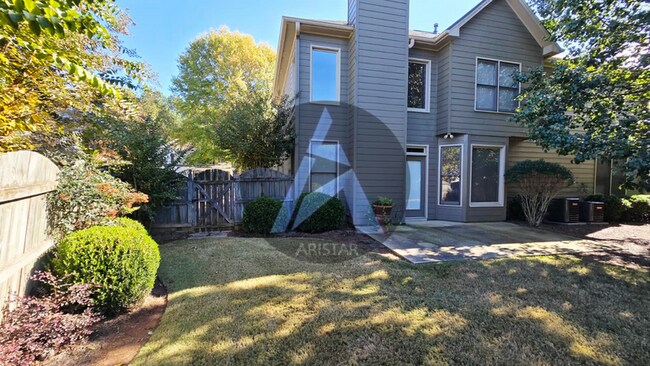 Building Photo - 223 Elmbrook Ln