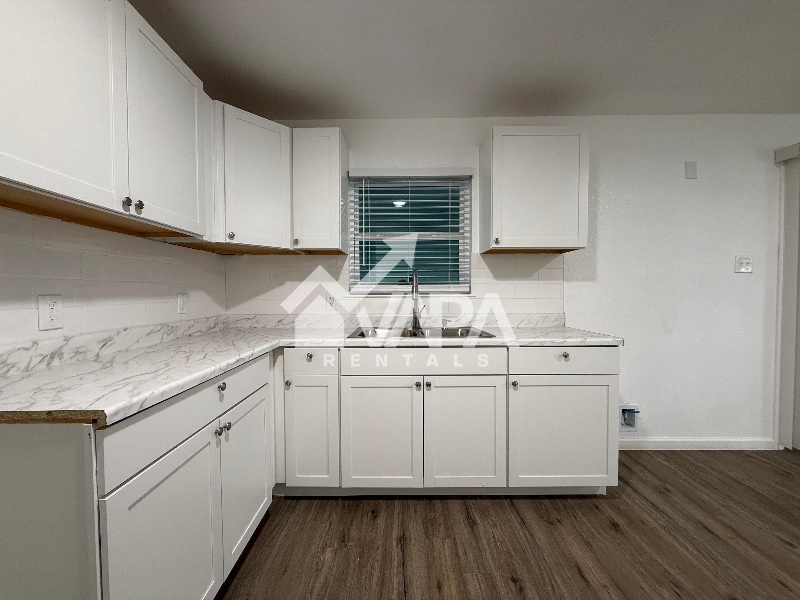 Building Photo - 174 Daytona Dr