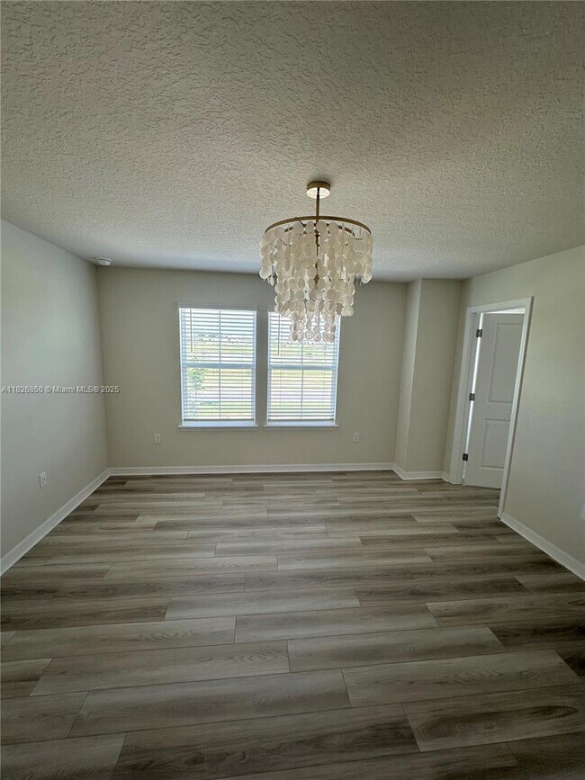 Building Photo - 6364 Tabebuia Pkwy