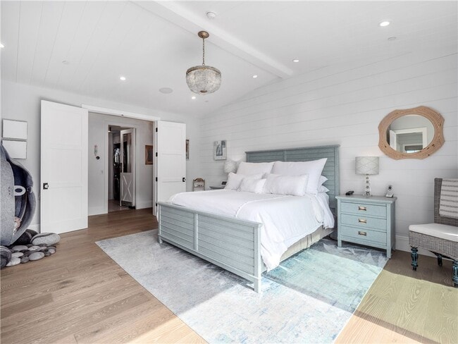 Building Photo - 3403 Laurel Ave