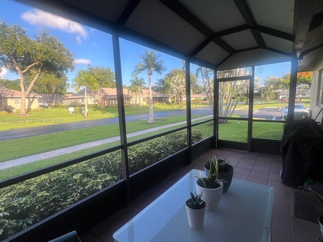 Building Photo - 18906 Schooner Dr