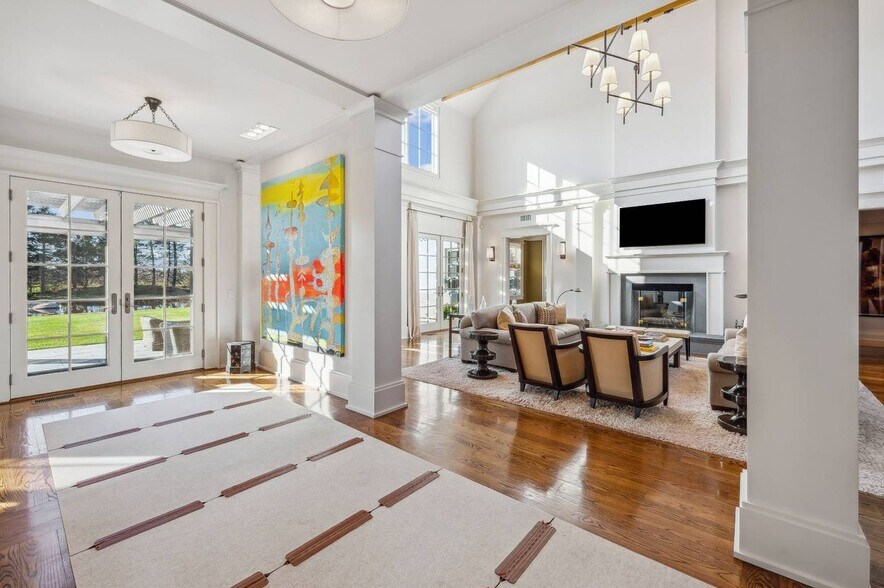 Building Photo - 110 Rose Hill Rd