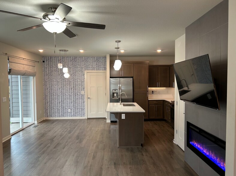 Main Living Space - 6507 SE Genrosa St