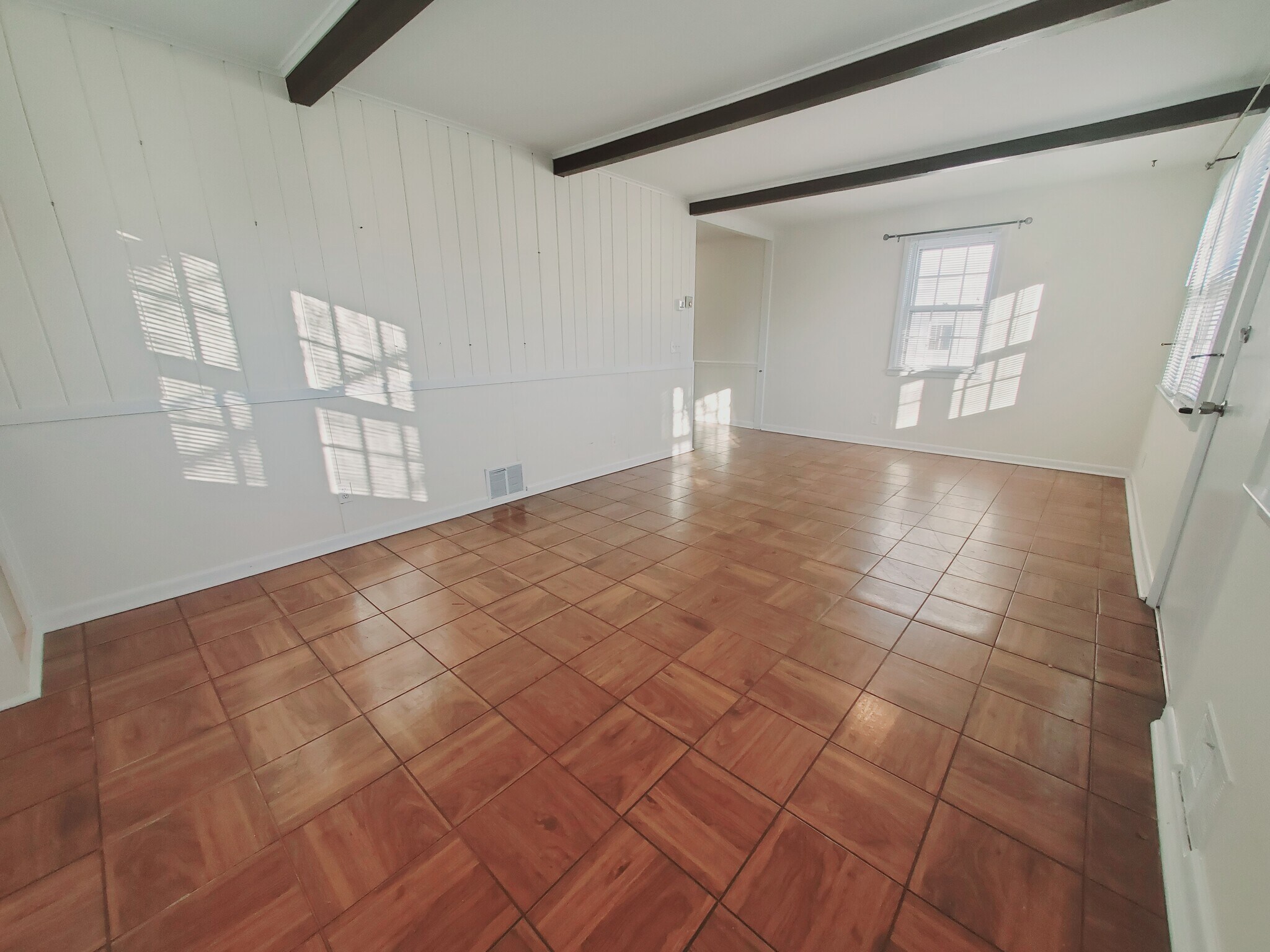 Building Photo - 36 Givens Ave