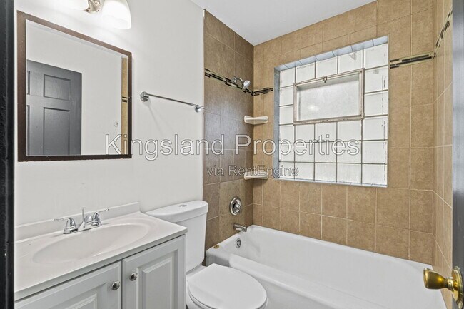 Building Photo - 9169 Newby St