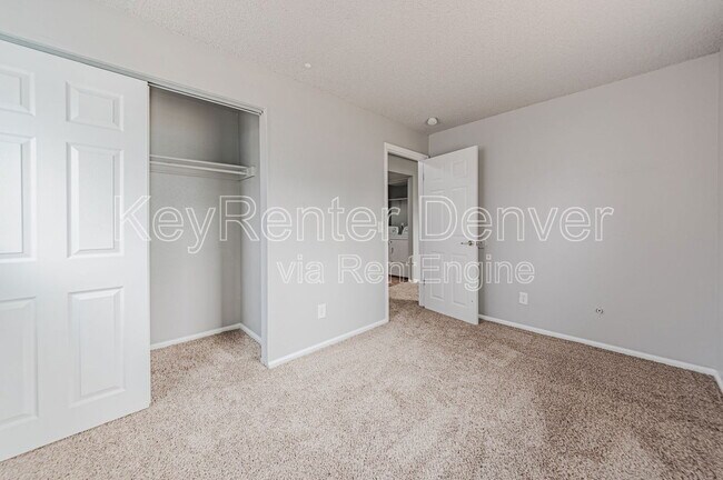 Building Photo - 4560 Eureka Ct