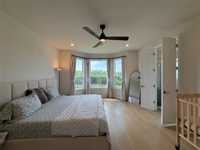 Building Photo - 437 Leeward Pass