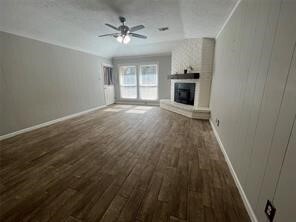 Building Photo - 16064 Holly St