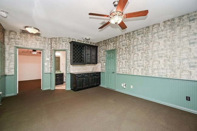 Building Photo - 7431 Baldwin Crossing