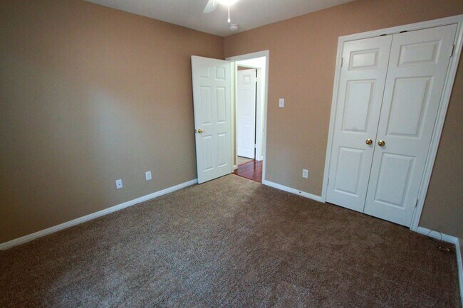 Building Photo - Beautiful 3 Bedroom, 2 Bath Home in West Round Rock