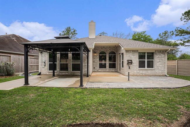 Building Photo - 9338 Stoneridge Canyon Ln