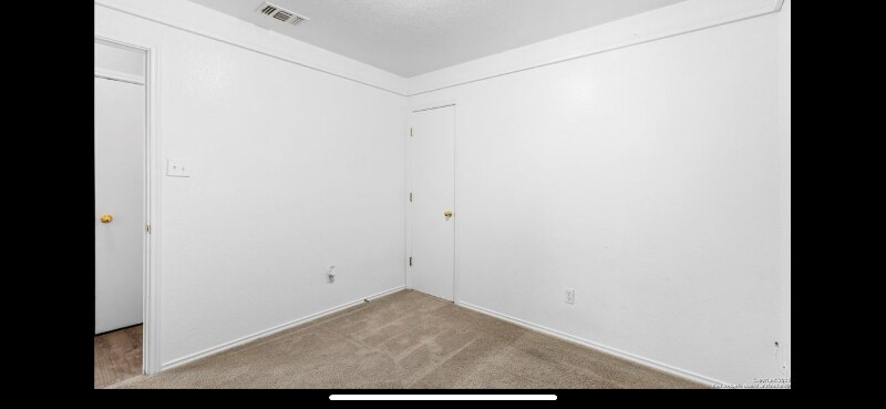 Building Photo - 9679 Acadian Dr