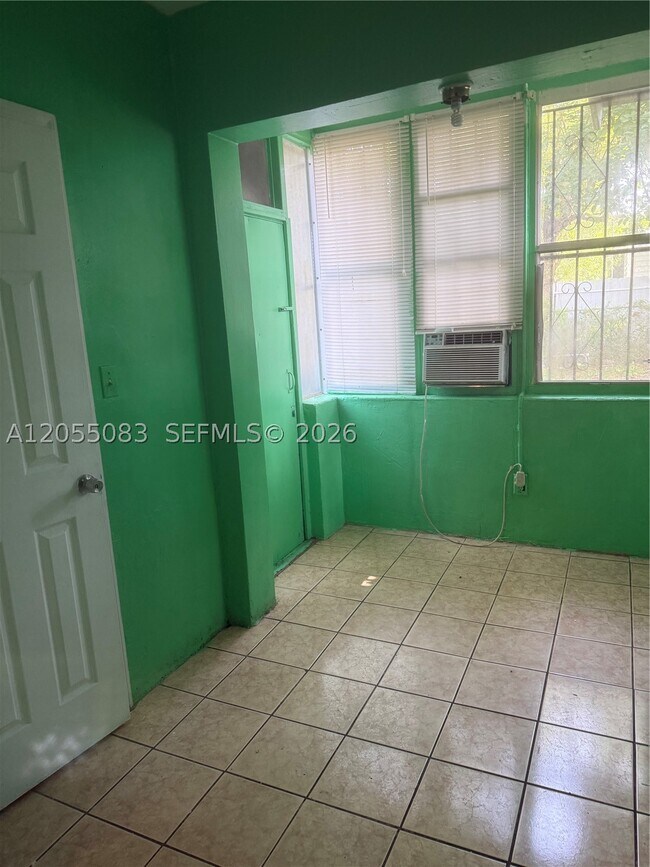 Building Photo - 1757 NW 47th St