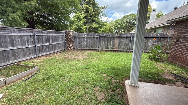 Building Photo - Rental in Shreveport